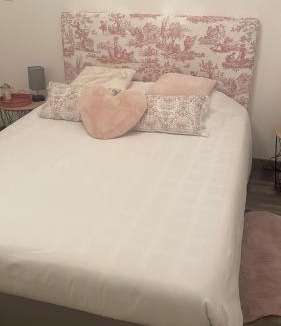 Saint-Mars-la-Briere Bed & Breakfast | Chambres dans maison avec piscine