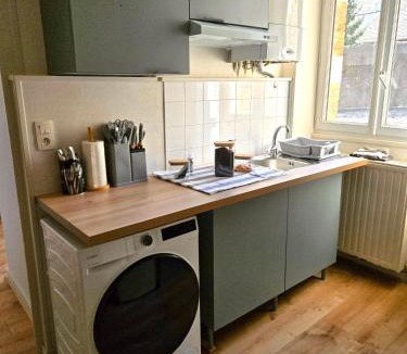 Laval Apartment | Charmant appartement proche gare et centre ville
