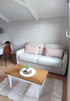 Cerans-Foulletourte Ski Chalet | Charmant Chalet 2-4 personnes