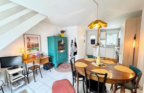 Larmor-Plage House | Charmante maison avec jardin près des plages