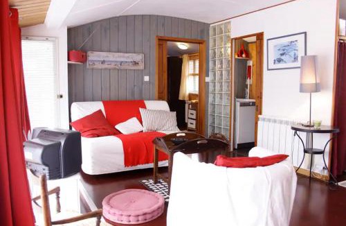 Saint-Felix Boat Rental | Charmante Péniche - Séjour atypique Nantes