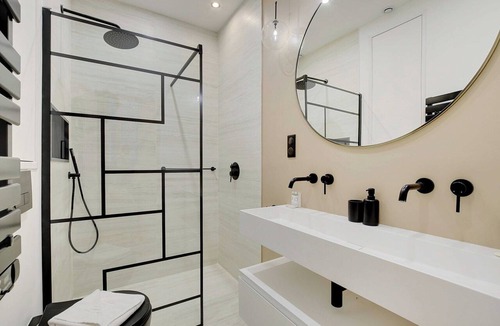 Quartier Sainte-Avoye Apartment | Charming apartment - 1BR/4P - AC - Marais