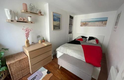 Porte-Saint-Martin Apartment | Charming apartment 40 m2, 10th