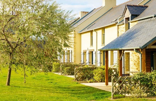 Cancale Cottage | Charming Breton Duplex Cottage