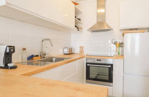 Quartier de Rochechouart Apartment | Charming Bright Apartment - Paris 9th