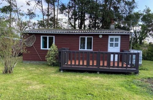 Grandcamp-Maisy Ski Chalet | CHARMING CHALET 2 KMS FROM THE SEA