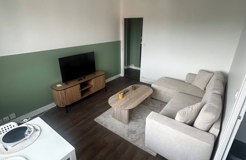Sainte-Therese-Demi-Lune Apartment | Charming, cosy T2 in the heart of Caen - Free parking
