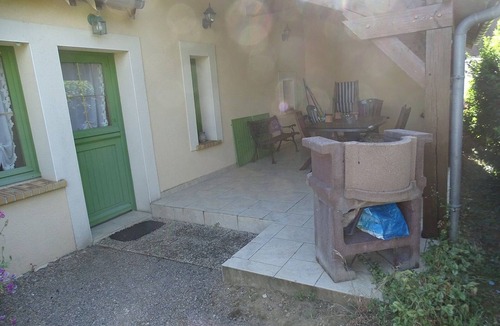 Conge-sur-Orne Cottage | Charming Cottage with Garden, Bikes & Fireplace Near Le Mans