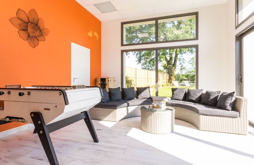 Chateau-Thebaud Cottage | Charming Countryside Retreat with Indoor Heated Pool Near Nantes & Clisson
