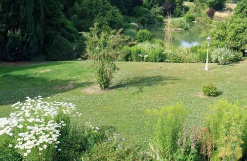 Les Authieux-du-Puits Cottage | Charming duplex in the heart of Pays des haras with peaceful garden and WiFi
