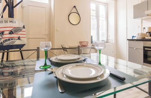 Saint-Vaast-la-Hougue Apartment | Charming apartment, pets allowed - 2 guests