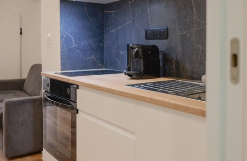 Downtown Angers Apartment | Charming fully equipped studio for 2 – Angers city center