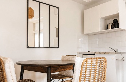 Mathieu Apartment | Charming gîte in the heart of a Norman village