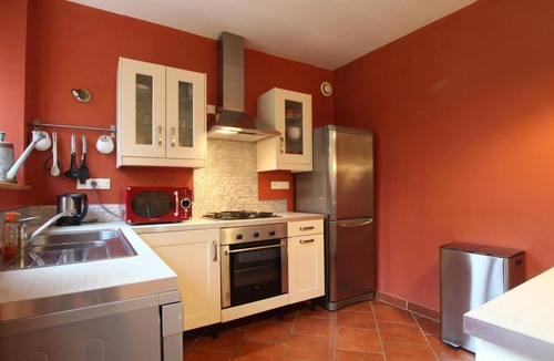 La Chapelle sur Vire Cottage | Charming historic cottage with enclosed garden in Moon-sur-Elle
