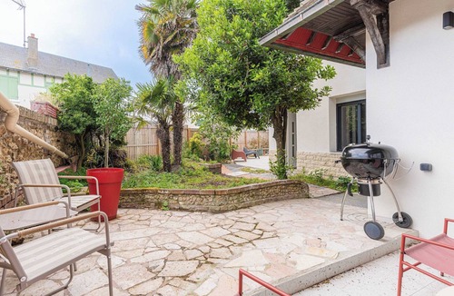 Benerville-sur-Mer Apartment | Charming House 5BR/10P Near the Sea - Benerville