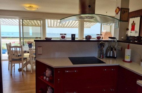 Damgan House | Charming house, Internet, pets allowed, 8 ppl, 4 bdrms, Damgan