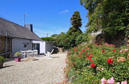 Denneville Cottage | Charming house with garden near Cotentin beaches