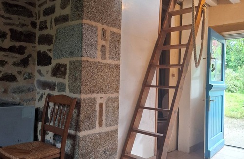 Moulay House | CHARMING LITTLE COTTAGE IN THE HEART OF NATURE