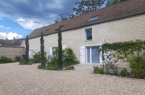 Montainville Cottage | Charming lodging - 2 guests, heart of Bourvil village