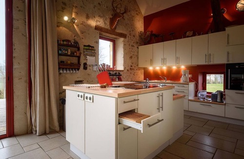 Cerilly Cottage | Charming quiet cottage with garden and included wifi