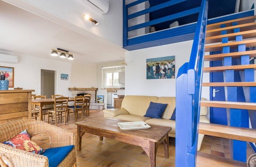 Saint-Germain-sur-Ay Cottage | Charming seaside house with terrace in Saint-Germain-sur-Ay
