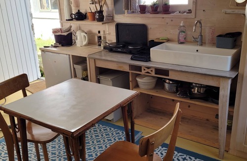 Agon-Coutainville House | Charming studio house with garden, old coutainville