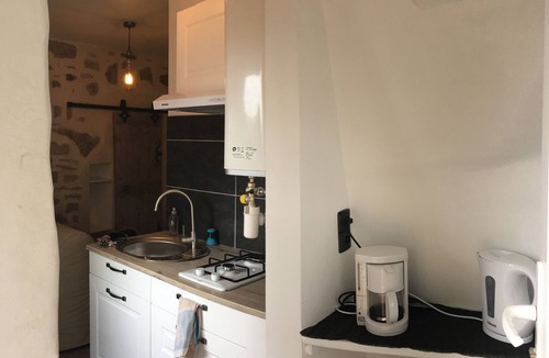 Capestang House | CHARMING STUDIO 15mn sea