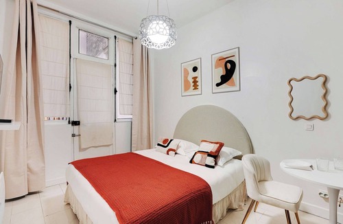 Hopital Saint-Louis Apartment | Charming Studio - 2P - Canal Saint-martin/republiq
