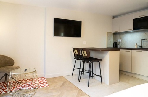 Haie Vigne Apartment | Charming studio apartment, 2 minutes from the very center