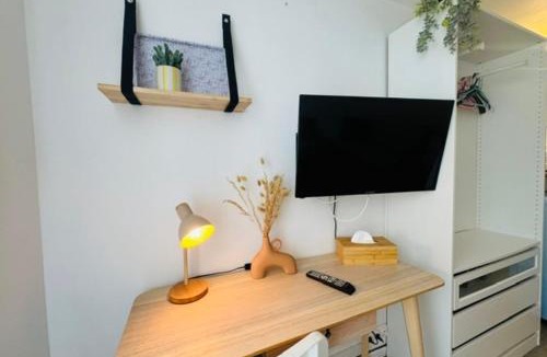 Haie Vigne Apartment | Charming studio for two in the heart of Caen