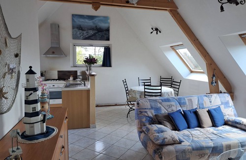 Penestin Apartment | Charming vacation apartment in old farmhouse with large terrace, close to the sea