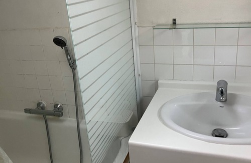 Saint-Felix Apartment | Charming, very quiet duplex in saint Félix, a stone's throw from the center