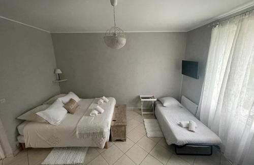 Pruille-l'Eguille Bed & Breakfast | Chez Aurélie & Sacha