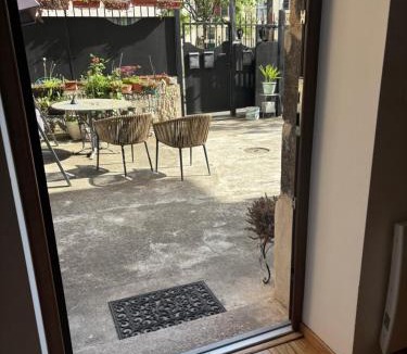 Saint-Pierre - Rene II - Bonsecours Apartment | Chez Bency