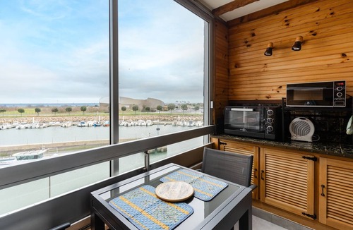 Courseulles-sur-Mer Apartment | Chez Doudou - Appt pour 4