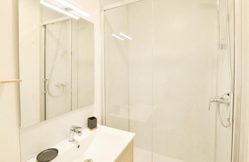 Saint-Regnobert-de-la-Cote-de-Nacre Apartment | Chez Flora - Appt pour 4 proche de la plage
