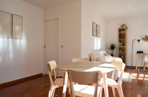 Poissy Apartment | Chez Leela