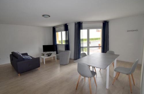 Grandcamp-Maisy Apartment | Chez Patrick