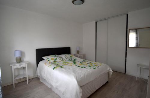 Grandcamp-Maisy Apartment | Chez Patrick