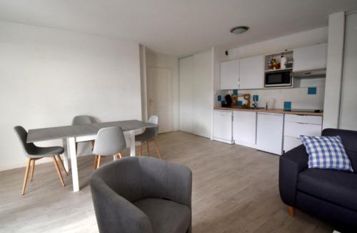 Grandcamp-Maisy Apartment | Chez Patrick