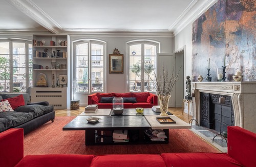 Quartier du Gros-Caillou Apartment | CHIC & Modern Apartment in the 7eme!