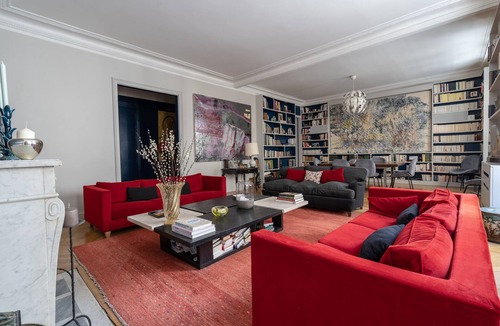 Quartier du Gros-Caillou Apartment | CHIC & Modern Apartment in the 7eme!