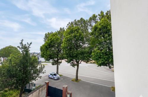 Coteaux Ouest Apartment | Chic Studio Ambiance Chaleureuse Lumineuse - 446