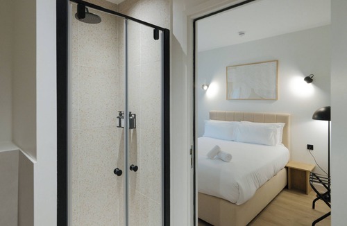 Vanves Hotel | City Pop 2Night Paris – Self Check-in