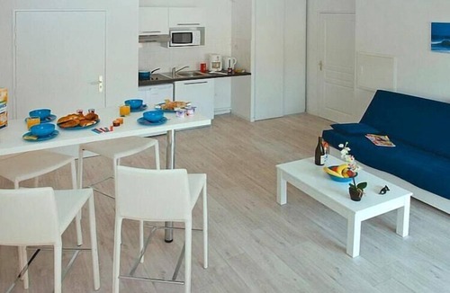 Grandcamp-Maisy Apartment | Coastal Escape for 6 in Normandy