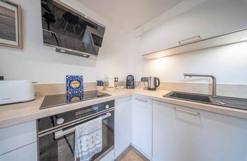 Guidel-Plages Apartment | Cocon de charme en rez-de-jardin
