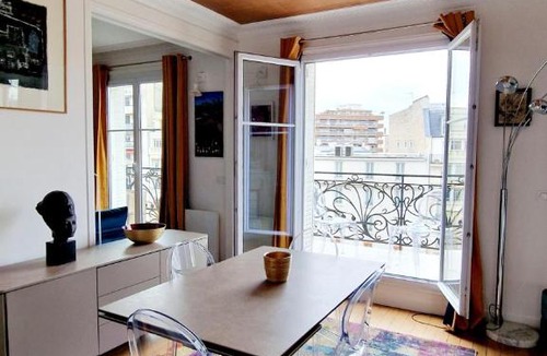 12th Arrondissement Apartment | Cocosmann