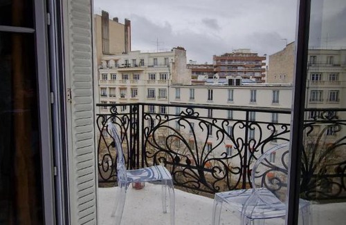 12th Arrondissement Apartment | Cocosmann