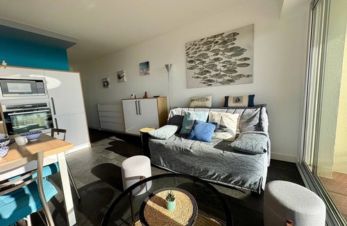 Saint-Hilaire-de-Riez Apartment | Comfortable apartment, sea view, pets allowed