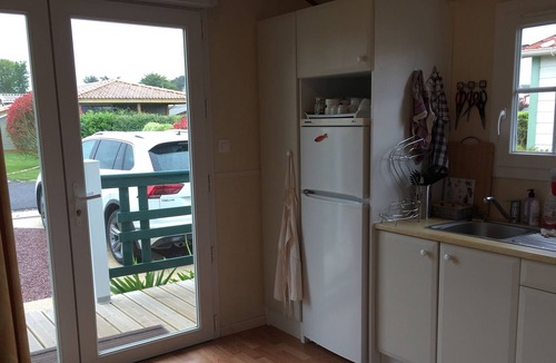 Grandcamp-Maisy Ski Chalet | Comfortable chalet facing south in residential park, landing beaches
